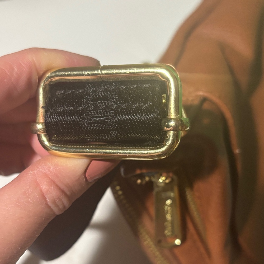 Steve Madden Brown Crossbody Bag with Black Tassel - Picture 9 of 9